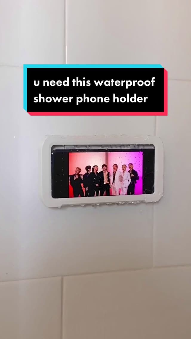 u need this waterproof shower phone holder lmao 🚿 link in bio! #tiktokmademebuyit #tiktokmademebuythis #amazonfinds #amazonmusthaves #amazonproducts