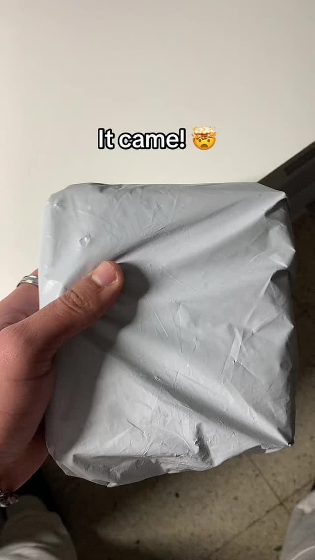 IT FINALLY CAME!!!!! 😳#gameconsole #retroconsole #gameretro #consoleretro4k #consolegaming #GamingOnTikTok #tiktokmademebuyit 
