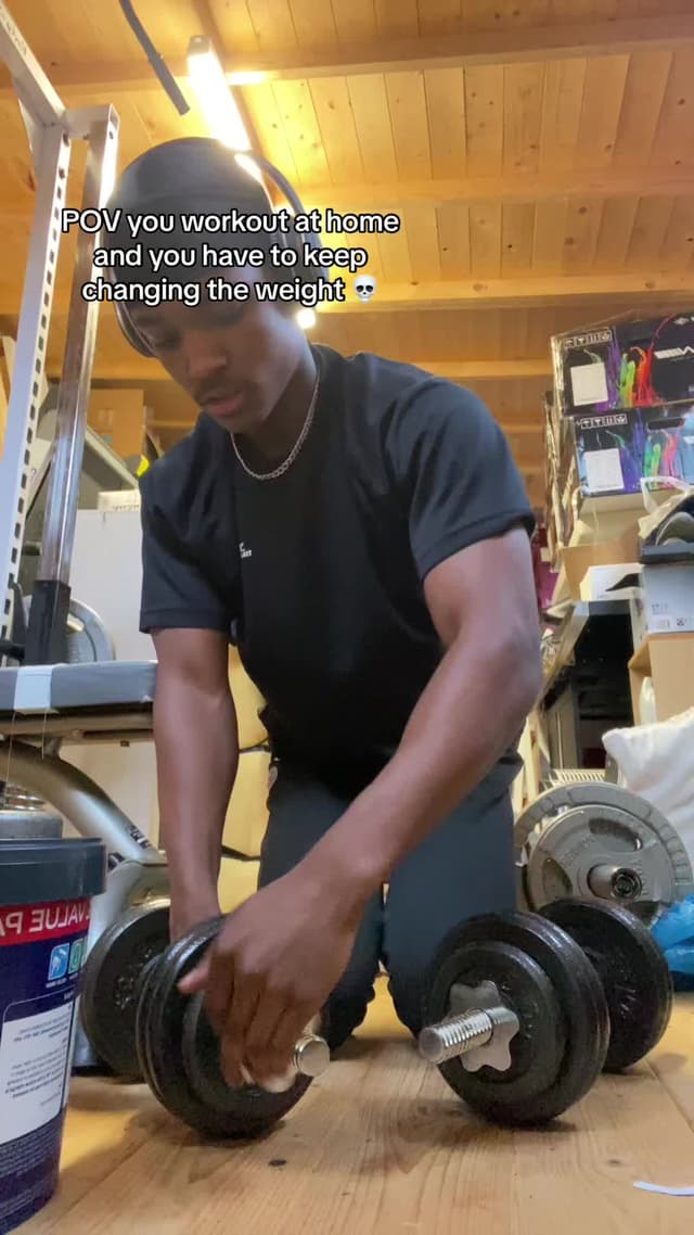 Its so annoying 😭 #fyp #relatable #homeworkout #homegym #gym #dumbbell #dumbbellworkout #viral #repost 