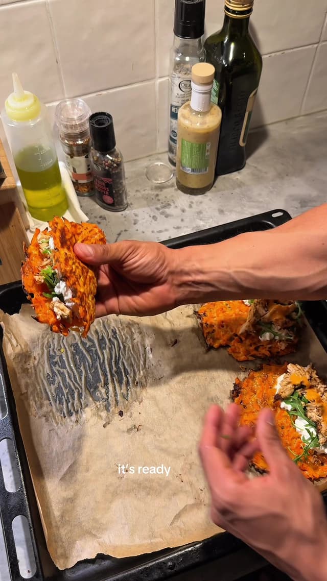 low cal and high protein carrier wraps 🥕 #healthyrecipes#FoodTok#highproteinmeals#healthydinner#EasyRecipe 
