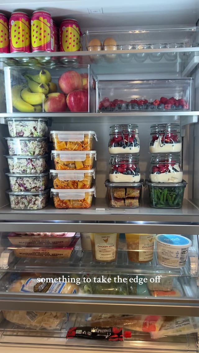 Def relieves some stress from the week @poppi shop #mealprep #mealprepideas #mealprepping #fridgeorganization #fridgerestock #fridgegoals #food #CapCut 