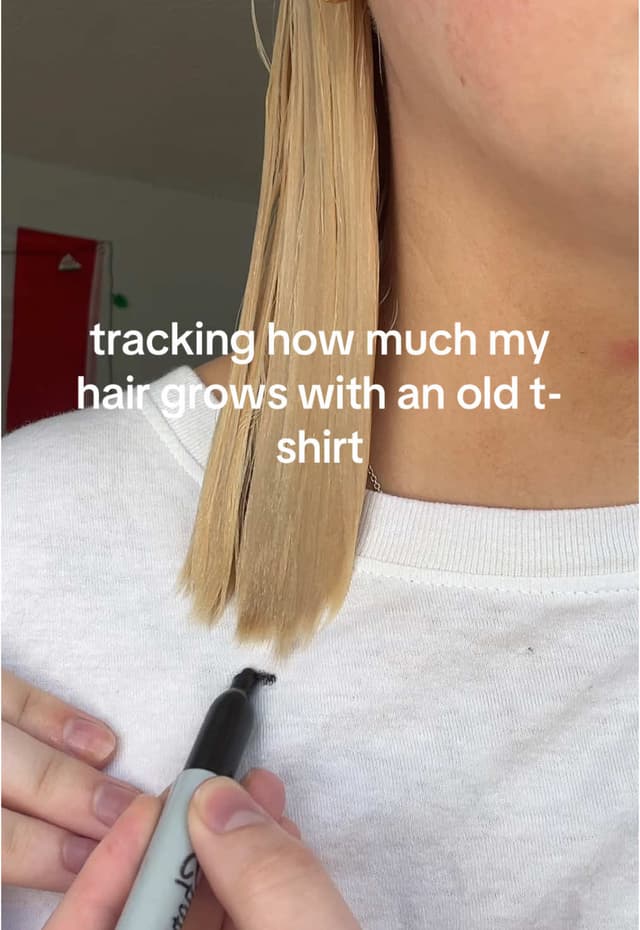 i’ll try to update it every month💖 #frizzyhair #hair #hairgrowthjourney #hairgrowth #hairtok #HairCareTips #growth #viral #trendingvideo #fyp #fypシ゚viral🖤tiktok☆♡ #fypシ゚viraltiktok #explore #hairtips #explorepage✨ #foryoupage❤️❤️ #hairproduct #haircareproducts